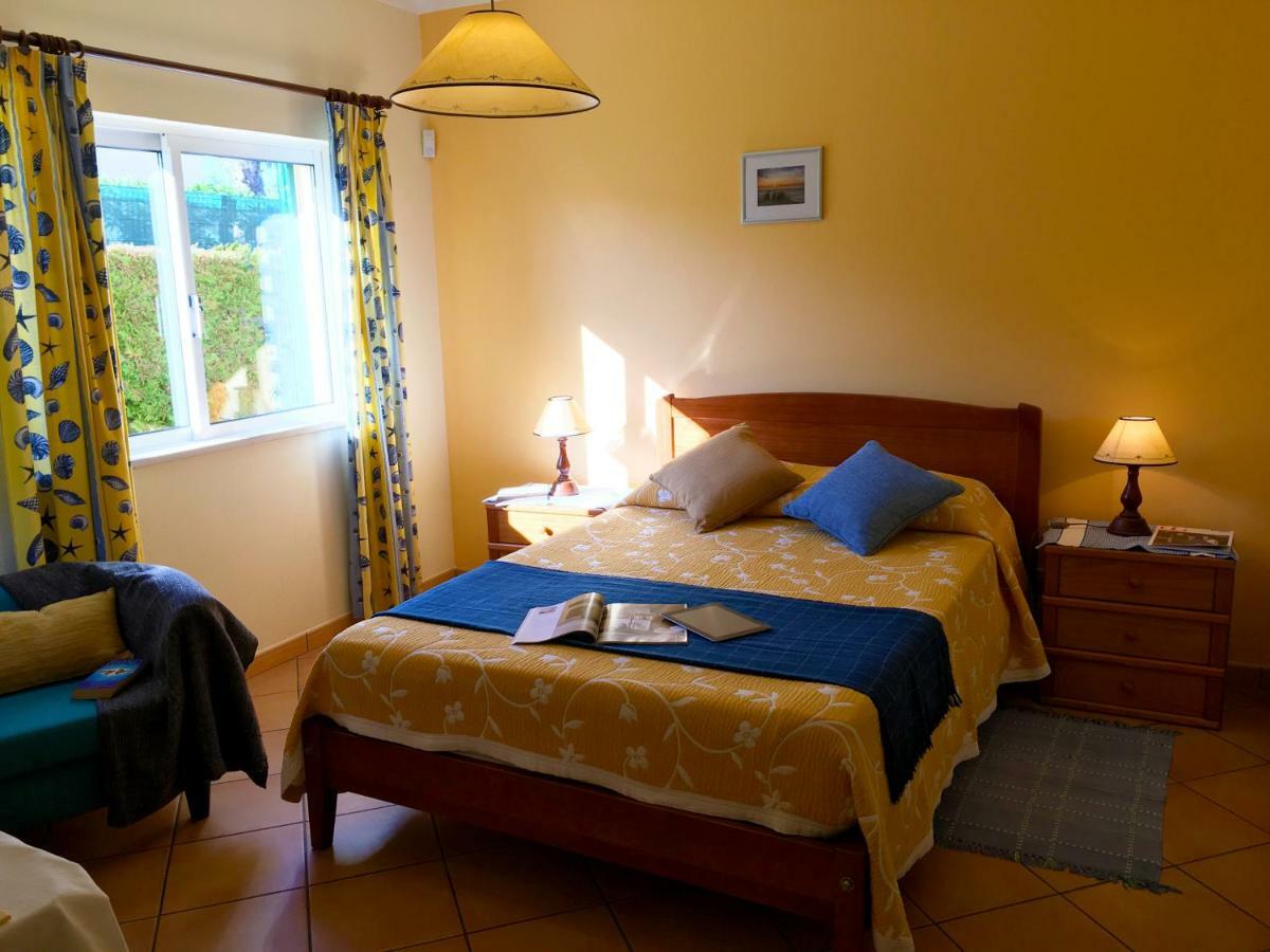 Villa Eber - Independent 1 & 2 Bedroom Apartments, Pool, Air Con, Fast Wi-Fi, Near Old Town Of Albufeira And Beaches Bagian luar foto